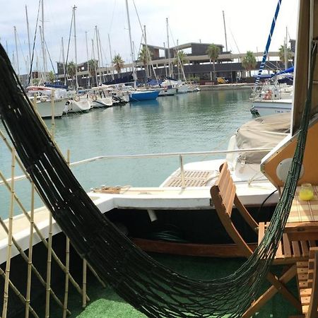 Home Boat Badalona Buitenkant foto